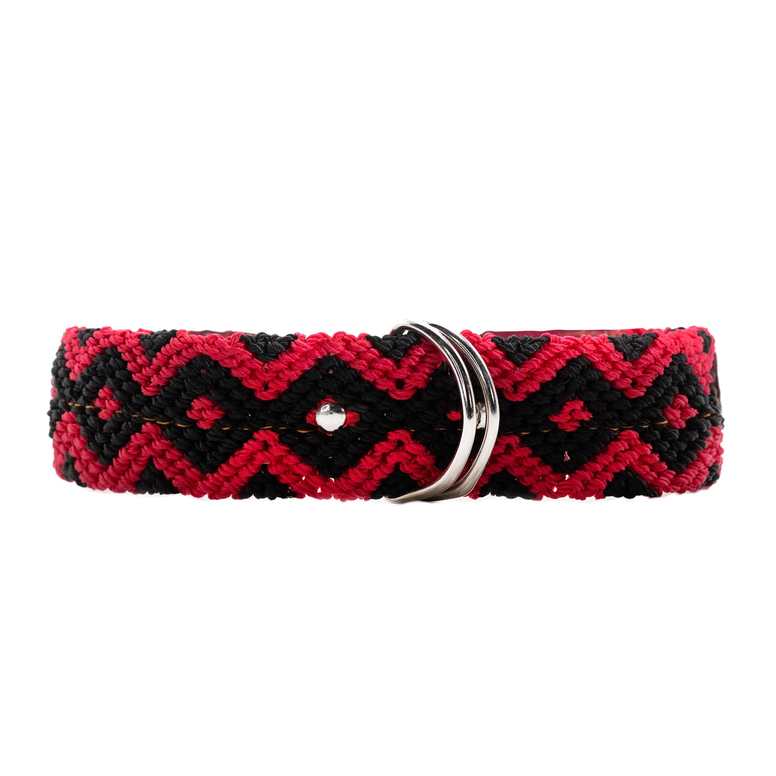 Handwoven dog collar with a touch of elegance